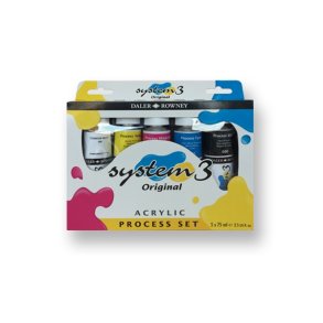 System3 startst med grundfarverne 